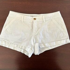 Old Navy Women's Cream Cargo Shorts